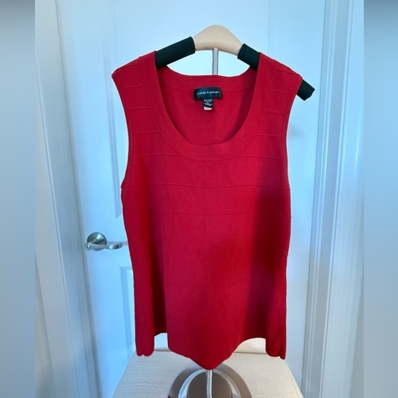 Cable & Guage Ladies red sleeveless knit top - size xl - Picture 2 of 4